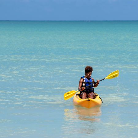 Viva V Samana By Wyndham, A Trademark Adults All Inclusive Las Terrenas Kültér fotó Kayaking at the Great Barrier Reef