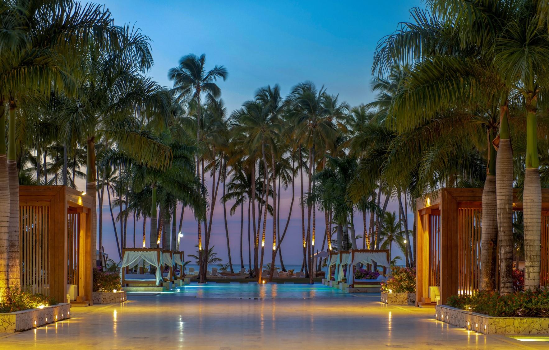 Viva V Samana By Wyndham, A Trademark Adults All Inclusive Las Terrenas Kültér fotó The beach at the resort